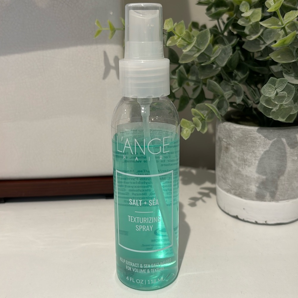 L’ange Hair salt + sea texturizing spray